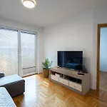 Caleya - With Private Parking 아파트 *