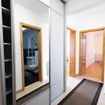 Apartman Caleya - With Private Parking Szarajevó