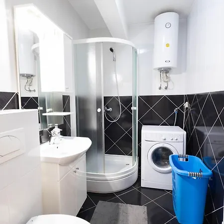 Caleya - With Private Parking سراييفو