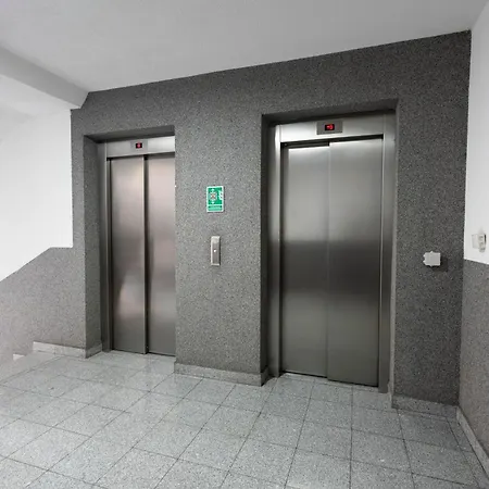 Caleya - With Private Parking *