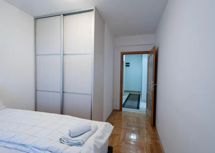 Caleya - With Private Parking *